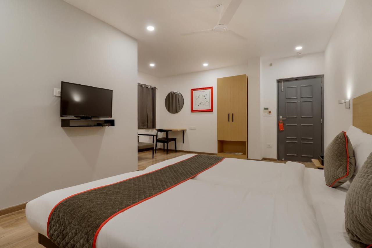 Oyo Townhouse 181 Ganeshpeth Colony Hotel Nagpur Exterior photo